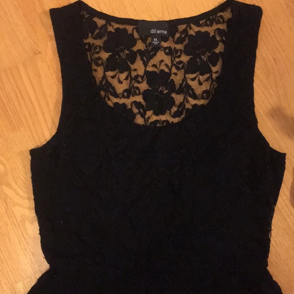 Black lace mini dress from Aritzia - Picture 2 of 3